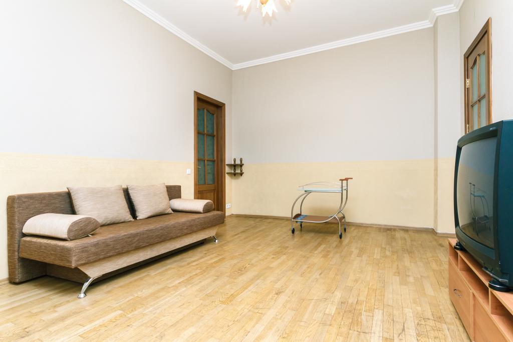 Apartment On Khreshchatyk Київ Екстер'єр фото